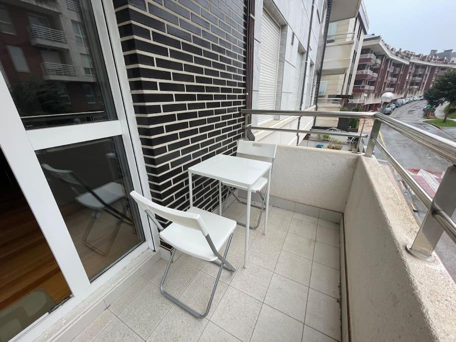 Apartamento Centro Con Garaje Castro Urdiales Exteriör bild