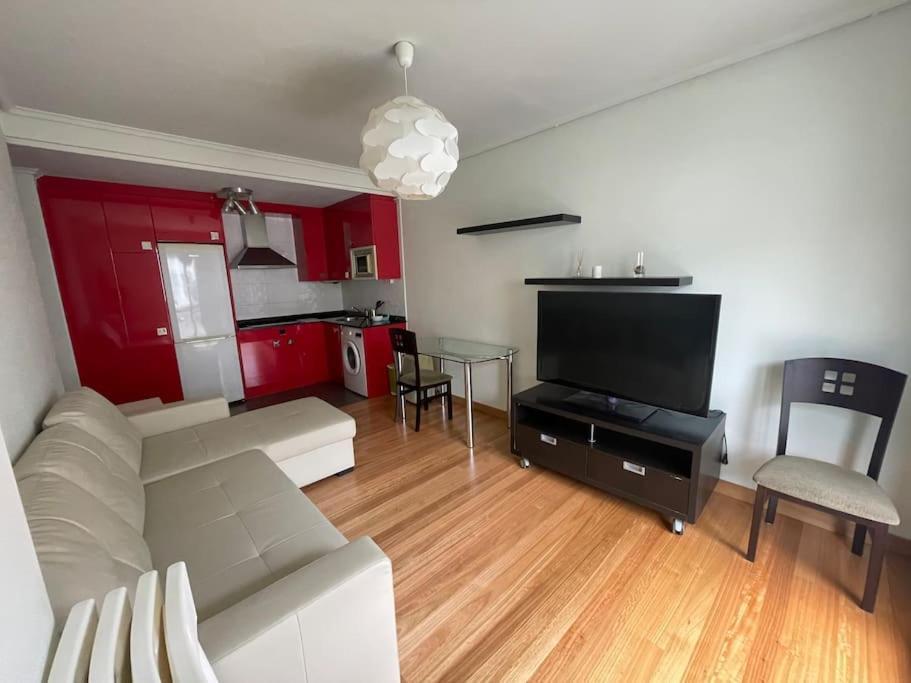 Apartamento Centro Con Garaje Castro Urdiales Exteriör bild